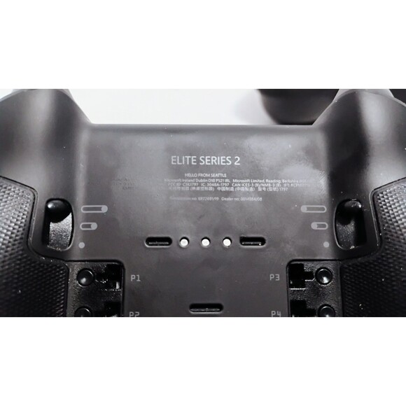 MICROSOFT XBOX ELITE SERIES 2 CONTROLLER W CASE NOT WORKING PARTS OR REPAIR ONLY - Picture 4 of 6